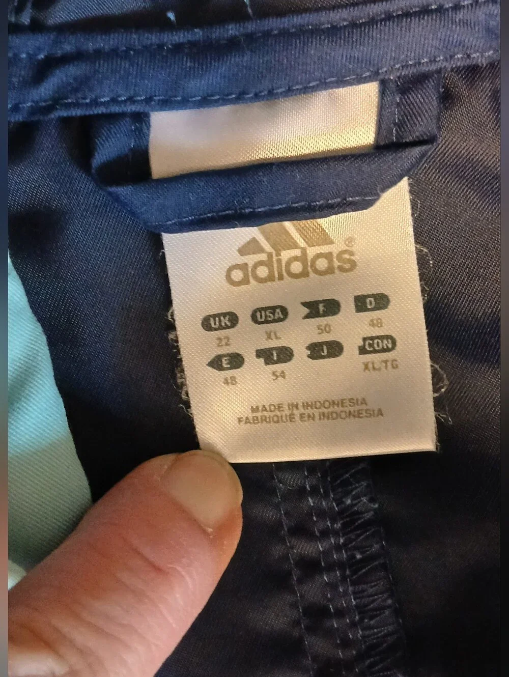 adidas lightweight windbreaker